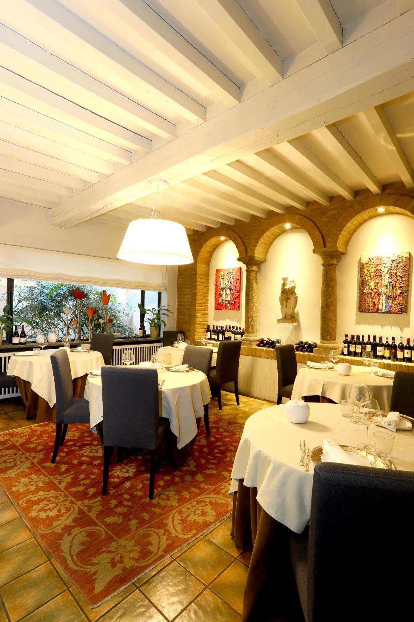 Locanda Stella D'Oro Soragna Екстериор снимка