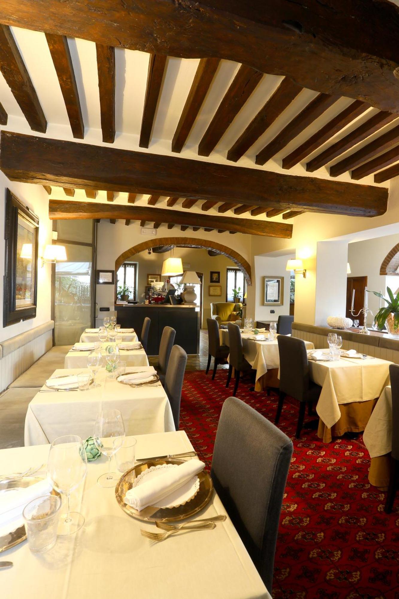 Locanda Stella D'Oro Soragna Екстериор снимка